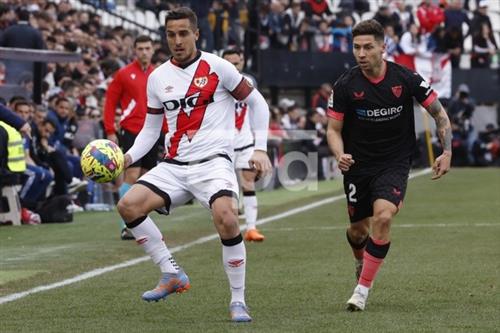 Райо Вальекано против Севилья